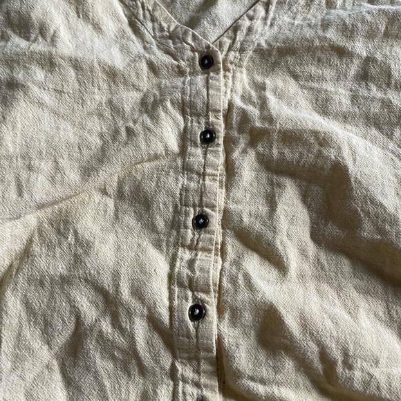 Hayes Light Yellow square button down linen blend Blouse medium - Picture 3 of 6